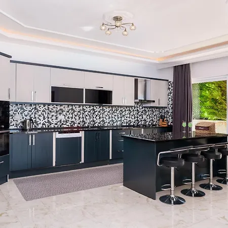 Beyaz Villa *